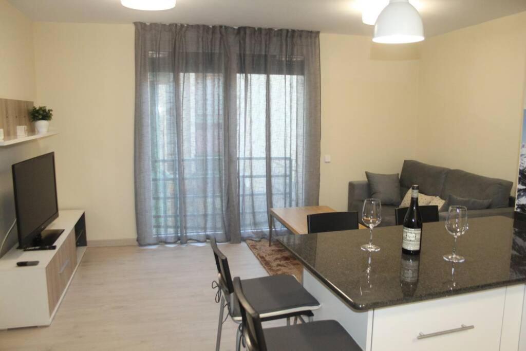 Apartament Nuevo Y Acogedor Apto En Vielha-Betren. Con Garaje Zewnętrze zdjęcie